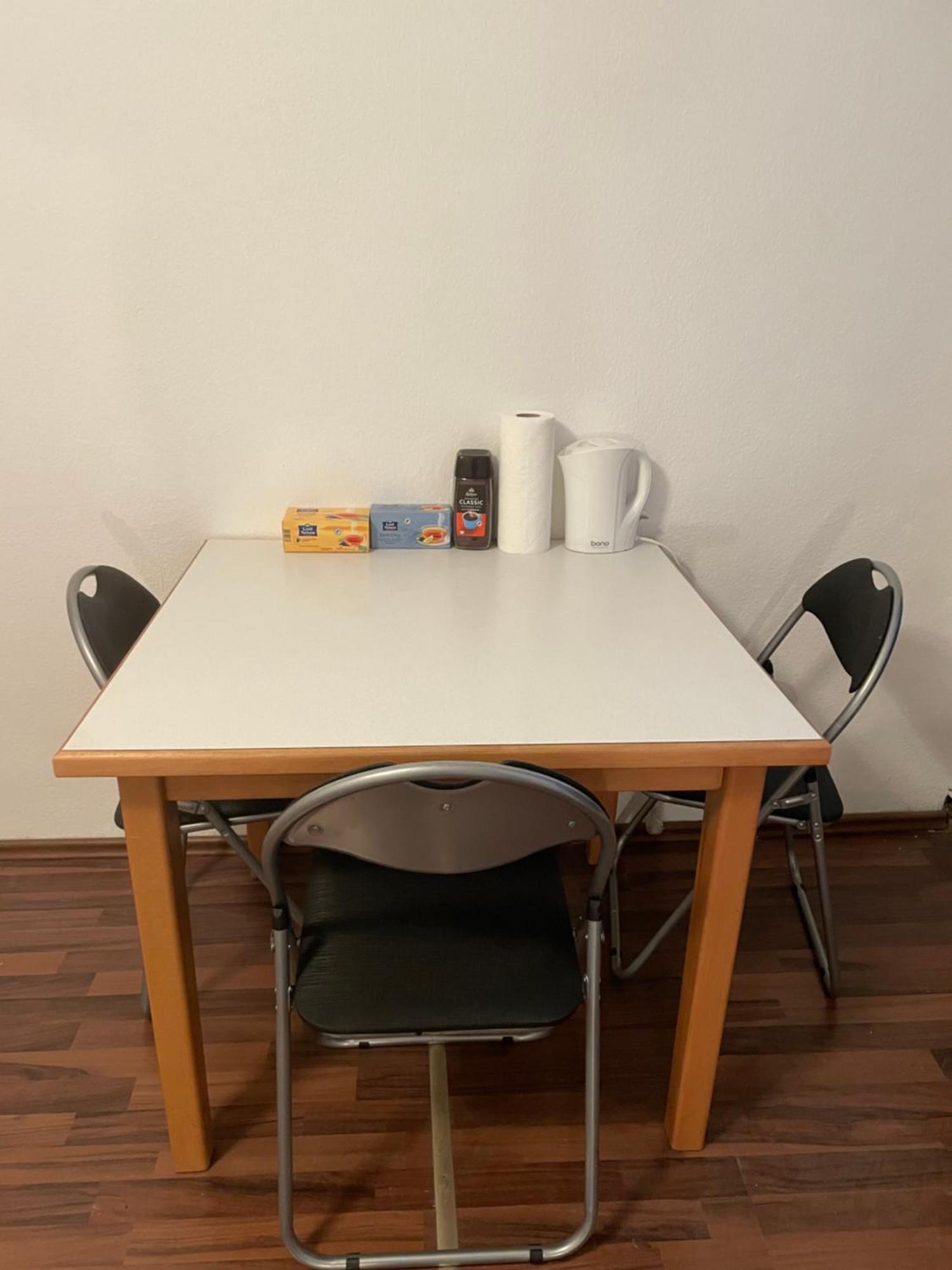 U6 Schoepfwerk Hostel 11 Wina Bagian luar foto