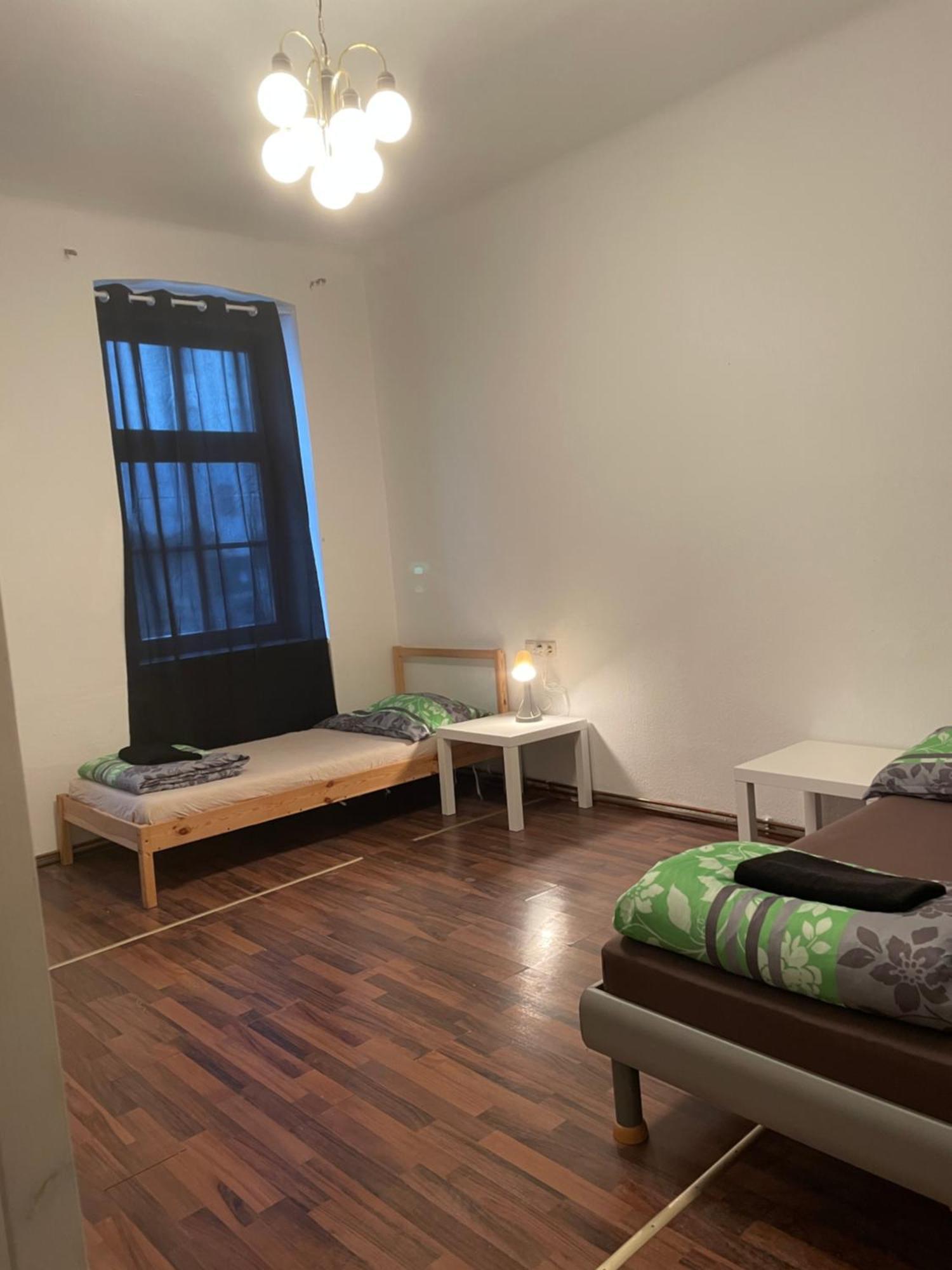 U6 Schoepfwerk Hostel 11 Wina Bagian luar foto