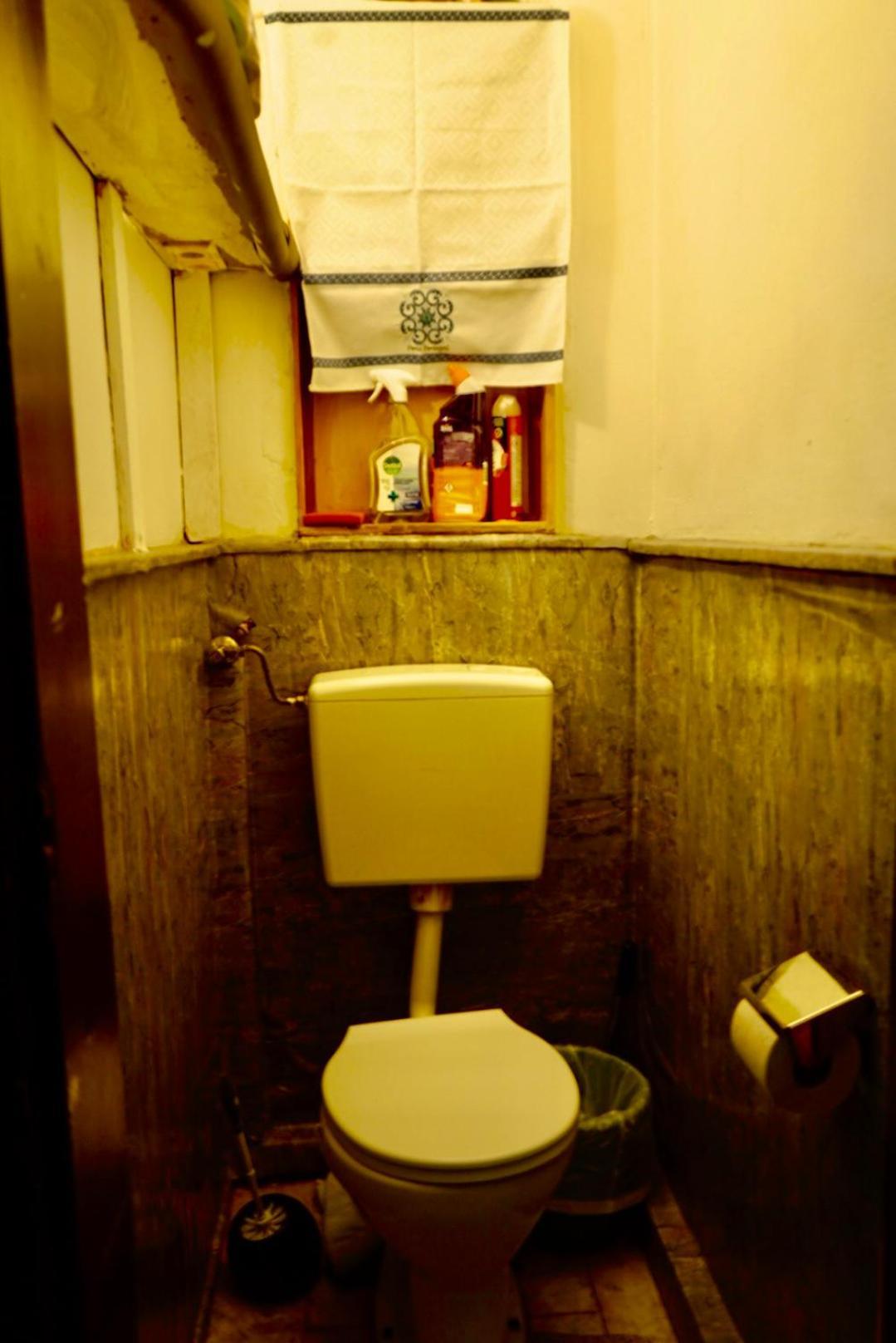 U6 Schoepfwerk Hostel 11 Wina Bagian luar foto