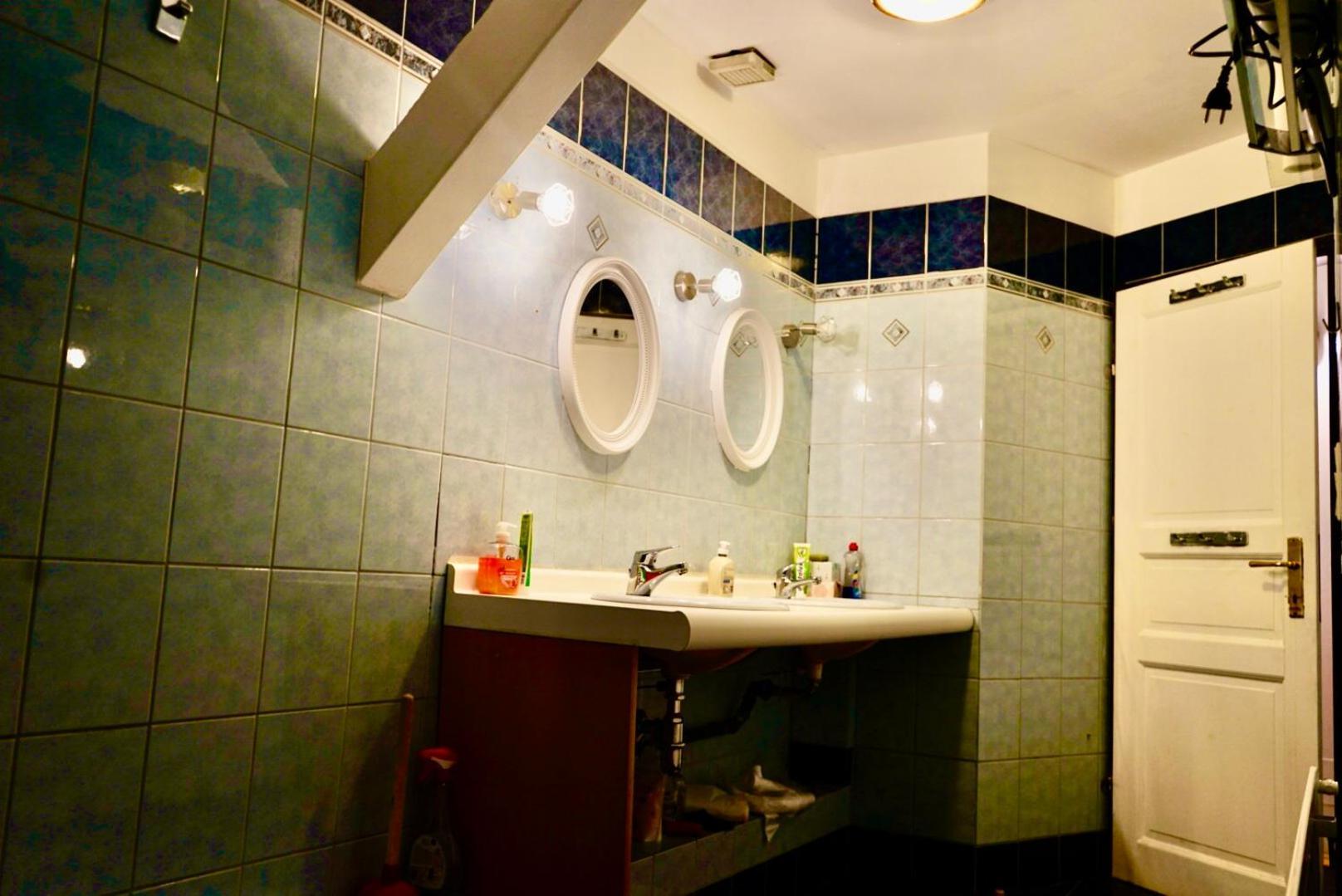 U6 Schoepfwerk Hostel 11 Wina Bagian luar foto