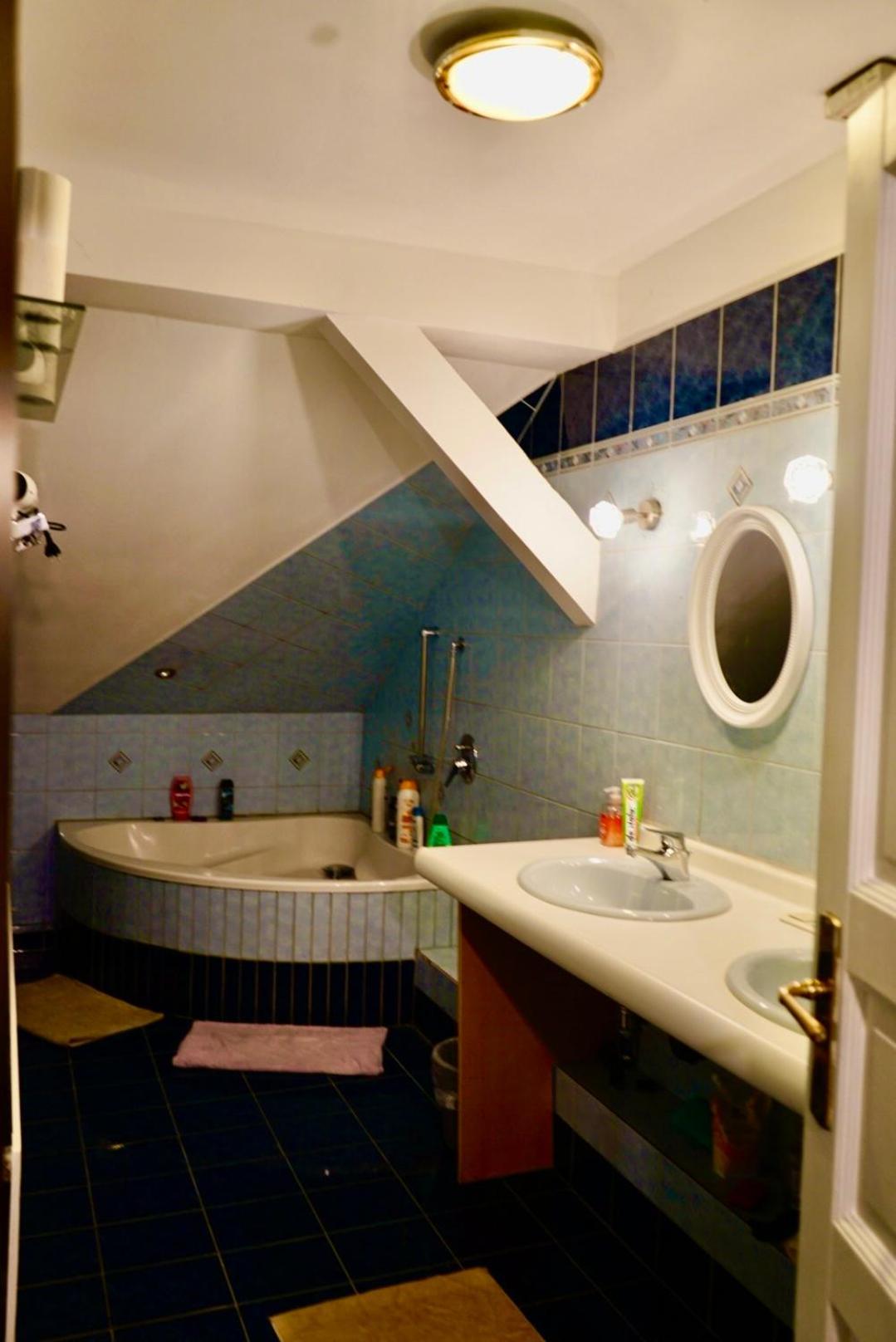 U6 Schoepfwerk Hostel 11 Wina Bagian luar foto