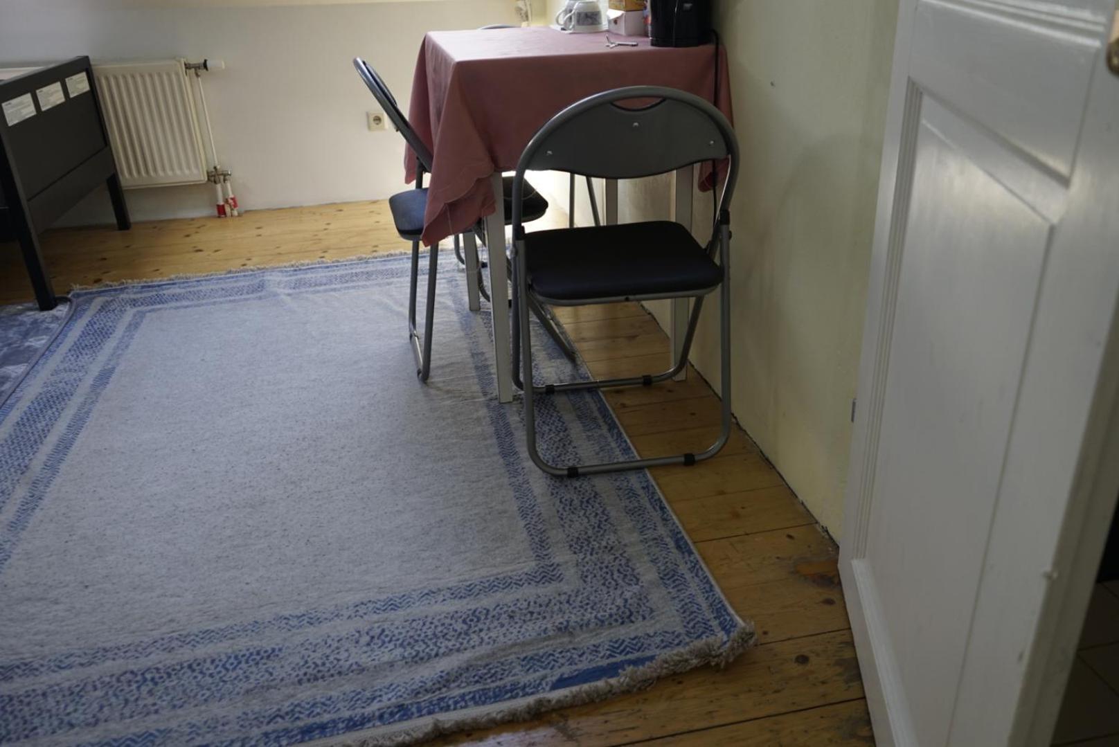 U6 Schoepfwerk Hostel 11 Wina Bagian luar foto